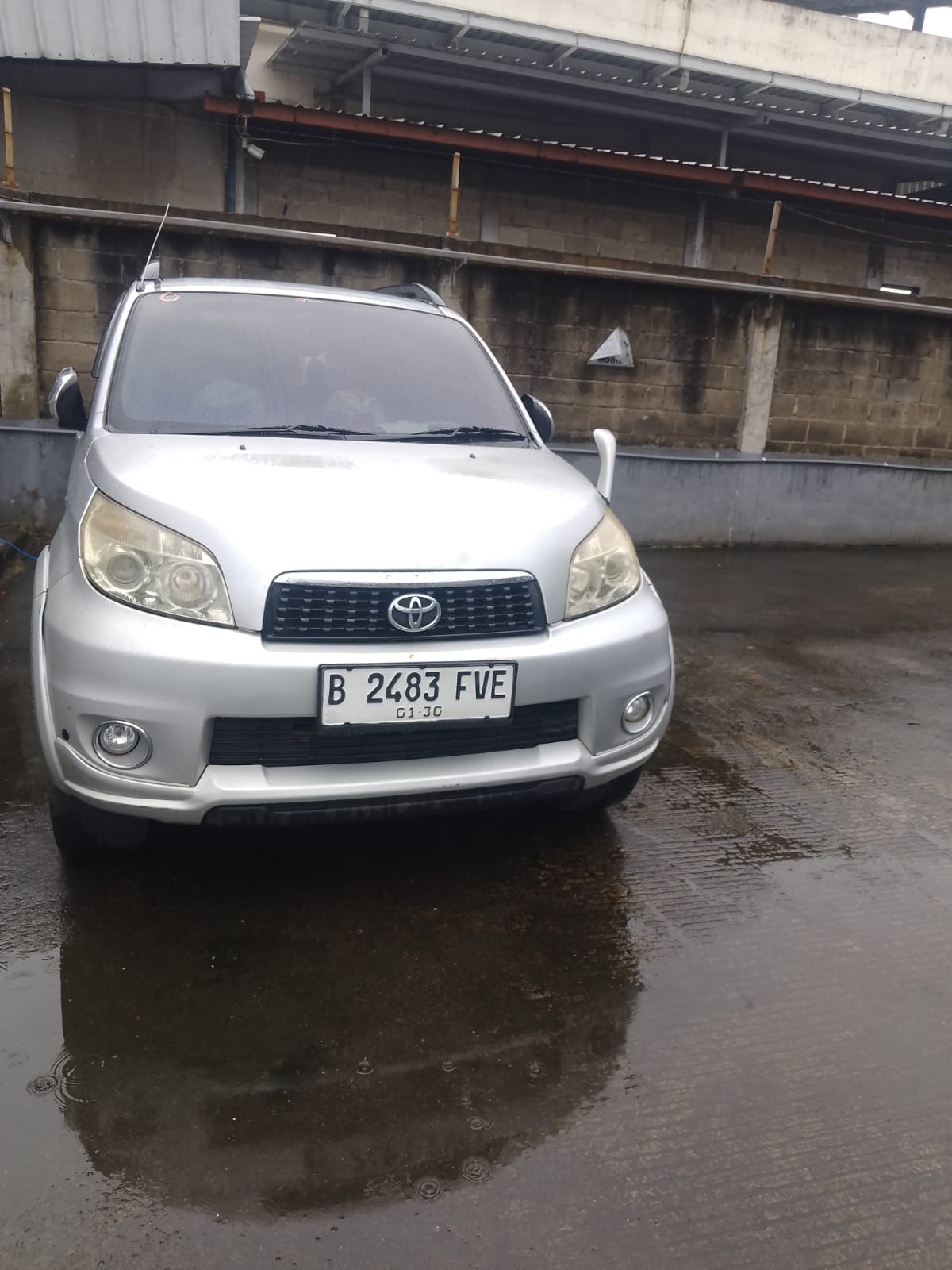 Toyota Rush 2012 - Tangan Pertama & Rawatan Pribadi 3